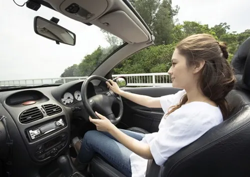 10 gợi ý giúp phái đẹp chăm sóc xe hơi tốt hơn ảnh 1 10 gợi ý giúp phái đẹp chăm sóc xe hơi tốt hơn ảnh 1