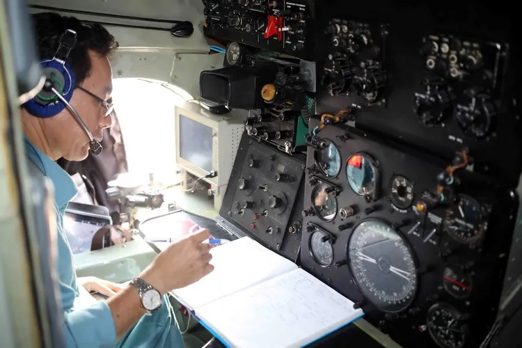 Bay cùng AH26 ảnh 7