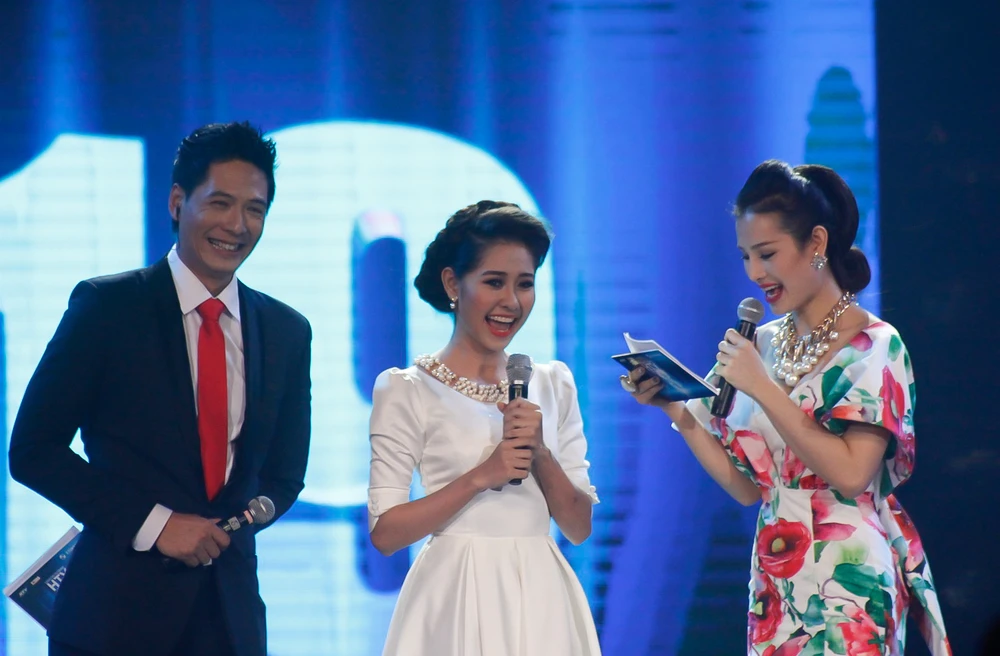Chùm ảnh Liveshow phim truyền hình HTV award 2014 ảnh 6
