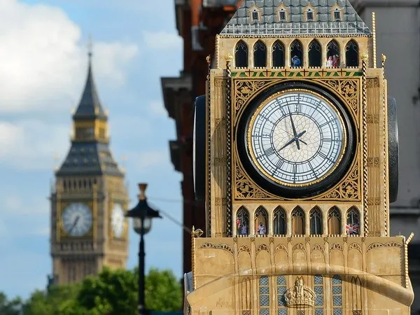 Xếp hạng những "thành phố triệu phú" trên thế giới ảnh 1