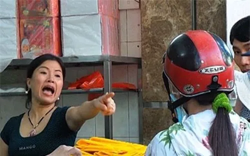 Những kiểu bán hàng 'khinh thường' khách ra mặt của chủ quán Việt 2