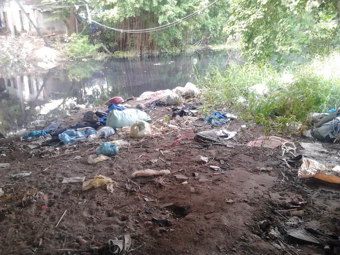 Những dòng kênh đen trong lòng thành phố ảnh 7 Những dòng kênh đen trong lòng thành phố ảnh 7