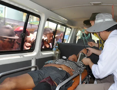 18-5-Anh-5-Ngu-dan-gap-nan-6685-14003979