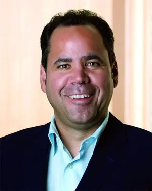 CEO nào có mức lương tính theo giờ cao nhất? ảnh 8