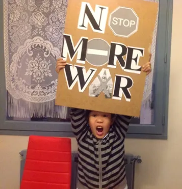 Biểu tình ôn hòa của người Việt tại thành phố Toulouse miền Nam nước Pháp ảnh 3 Biểu tình ôn hòa của người Việt tại thành phố Toulouse miền Nam nước Pháp ảnh 3