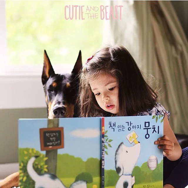 Bộ ảnh gây sốt về cô bé Sienna và chú chó Doberman ảnh 4 Bộ ảnh gây sốt về cô bé Sienna và chú chó Doberman ảnh 4