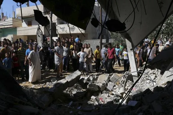 Chùm ảnh Israel không kích Gaza để trả đũa ảnh 19