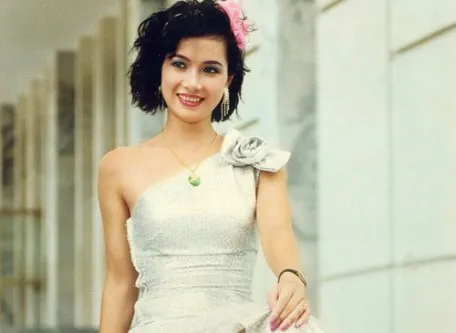 Nhan sắc Hoa hậu Việt Nam qua các thời kỳ ảnh 13