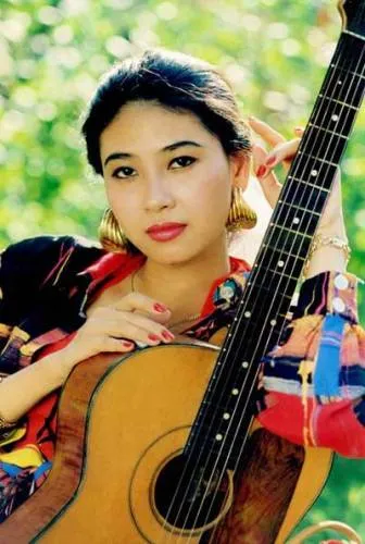 Nhan sắc Hoa hậu Việt Nam qua các thời kỳ ảnh 11