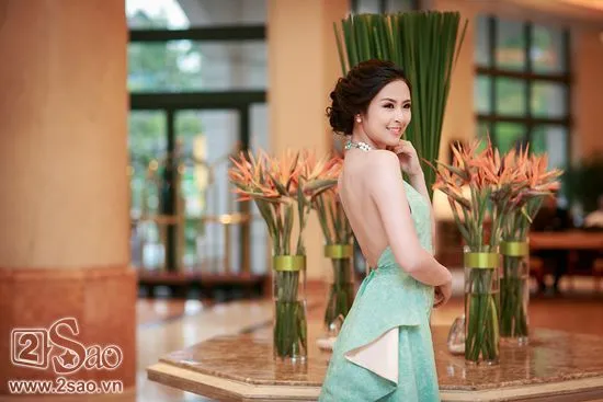 Ngọc Hân hở lưng trần táo bạo ảnh 6 Ngọc Hân hở lưng trần táo bạo ảnh 6