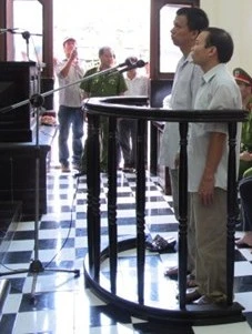 Hai cựu kế toán BV tâm thần Tiền Giang lãnh án 14 năm tù ảnh 1