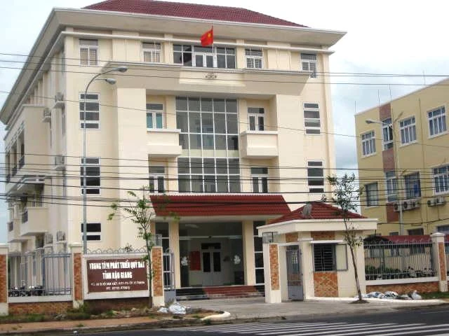 Khởi tố Giám đốc Ban QLDA Trung tâm Phát triển quỹ đất tỉnh Hậu Giang ảnh 1