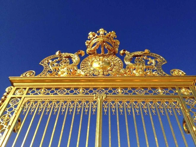 Những nước tích vàng nhiều nhất thế giới ảnh 4