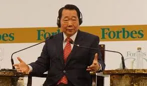 Tỷ phú Thái Lan Charoen Sirivadhanabhakdi đã hoàn tất thương vụ mua 15 triệu cổ phiếu của VNM.