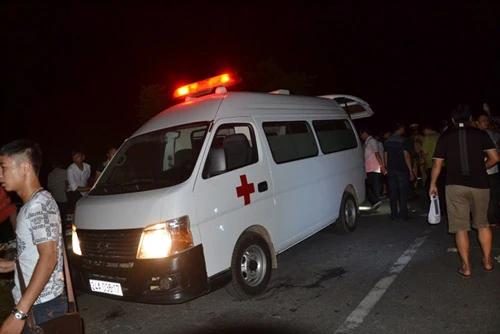 xe khách, Lào Cai, bị nạn, vực sâu