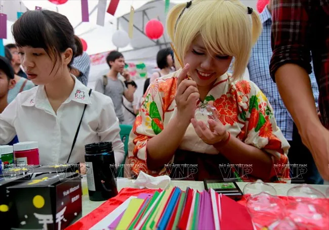 Lễ hội chuông gió - nét văn hóa độc đáo Xứ hoa Anh đào ảnh 5