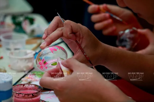 Lễ hội chuông gió - nét văn hóa độc đáo Xứ hoa Anh đào ảnh 6