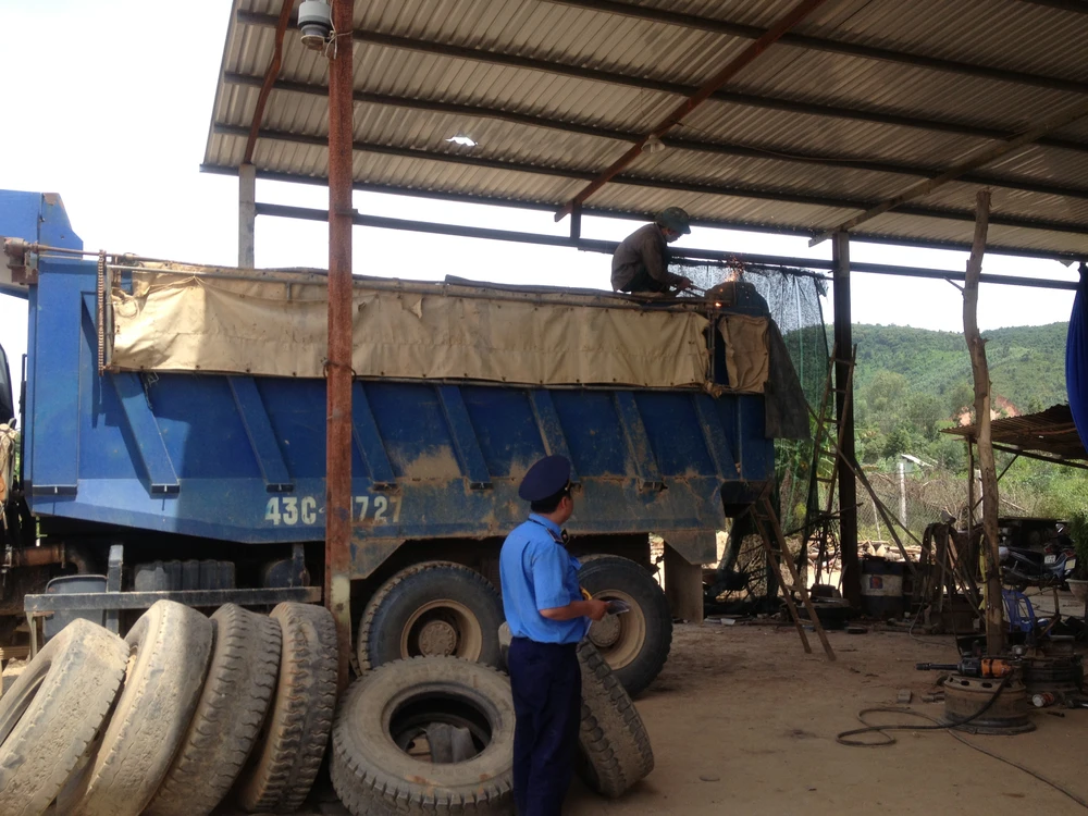 Kiến nghị Cục Đăng kiểm Việt Nam vào cuộc dẹp xe tải cơi nới ảnh 1