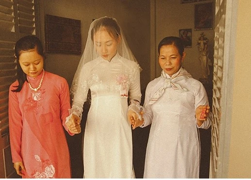 Độc: Bộ ảnh cưới phong cách những năm “một nghìn chín trăm - hồi đó” ảnh 21
