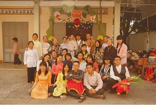 Độc: Bộ ảnh cưới phong cách những năm “một nghìn chín trăm - hồi đó” ảnh 35