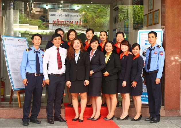 Sacombank - Ngày đầu tiên sáp nhập ảnh 2