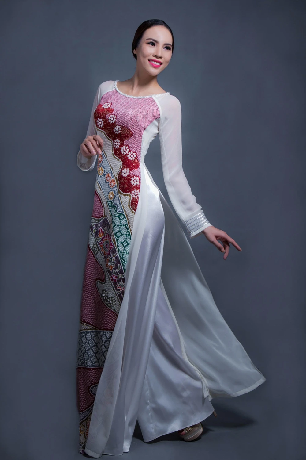 Lệ Quyên mặc gì dự thi hoa hậu? ảnh 6 Lệ Quyên mặc gì dự thi hoa hậu? ảnh 6