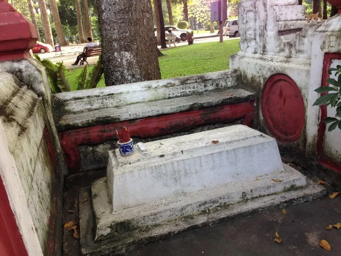 Ngỡ ngàng với vẻ đẹp trường tồn của mộ xưa ảnh 11 Ngỡ ngàng với vẻ đẹp trường tồn của mộ xưa ảnh 11