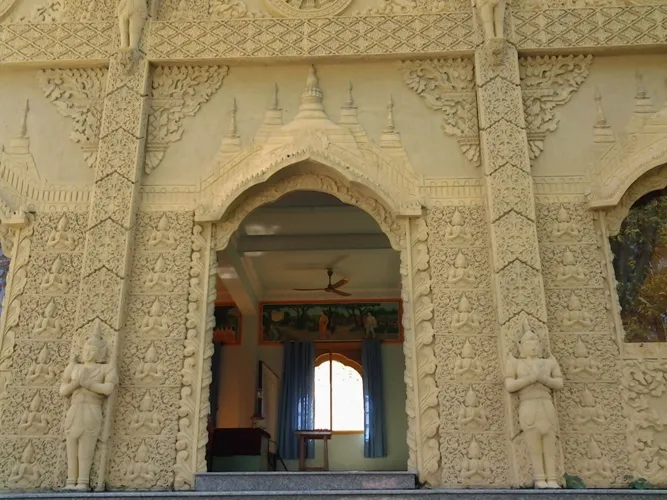 Độc đáo chùa Phật giáo Nam tông giữa lòng TP Biên Hòa ảnh 9