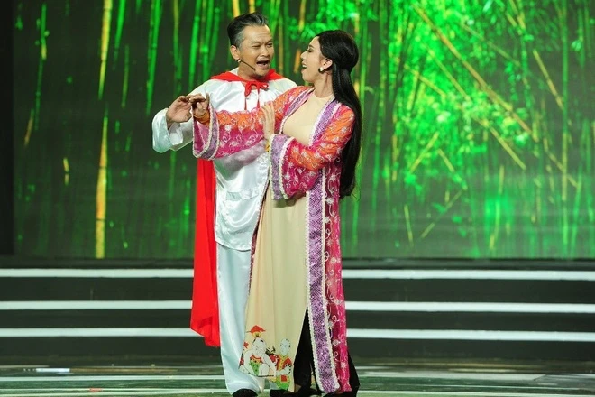 Hoa hậu hài Thu Trang và Hữu Quốc đăng quang 'Tài tử tranh tài' ảnh 2