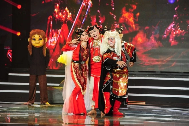 Hoa hậu hài Thu Trang và Hữu Quốc đăng quang 'Tài tử tranh tài' ảnh 5