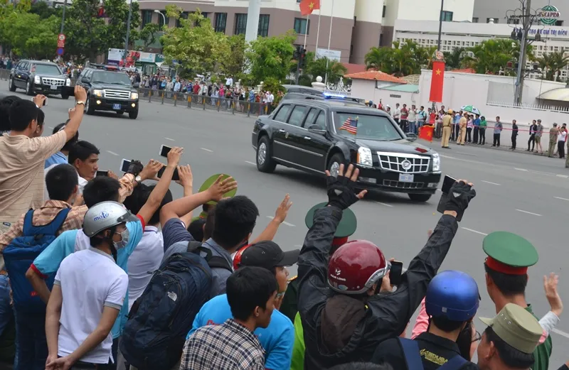 Chuyên cơ của Tổng thống Obama đã rời Việt Nam ảnh 8