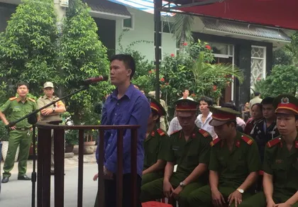 Giết tình địch vì không thể níu kéo tình yêu