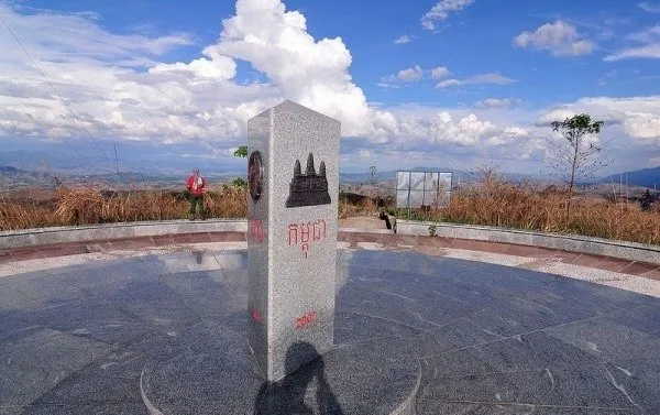 Tận mục những cột mốc biên giới đáng chinh phục nhất Việt Nam ảnh 6