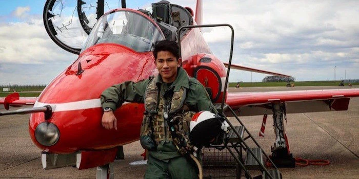 Choáng với độ xa hoa của hoàng tử 9X Brunei ảnh 8