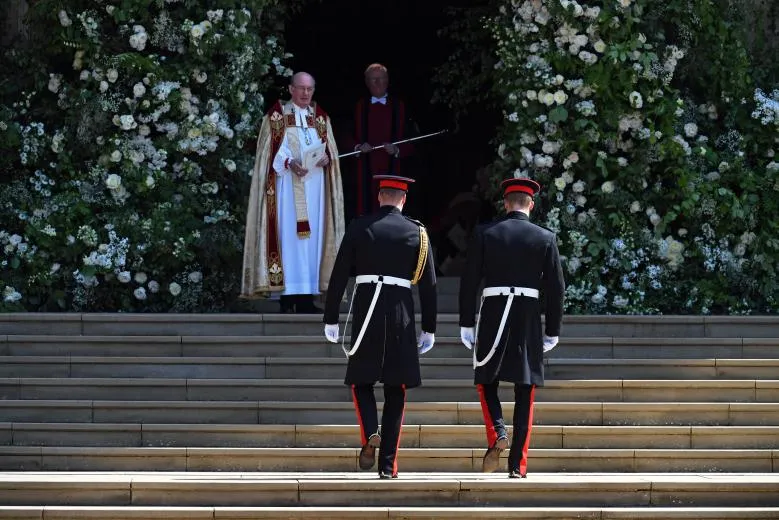 Những khoảnh khắc lộng lẫy trong đám cưới Hoàng gia Anh ảnh 3