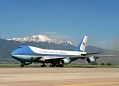 Tại sao Air Force One của Tổng thống Mỹ lại có màu xanh?