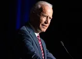 Cựu Phó tổng thống Joe Biden đăng video xin lỗi