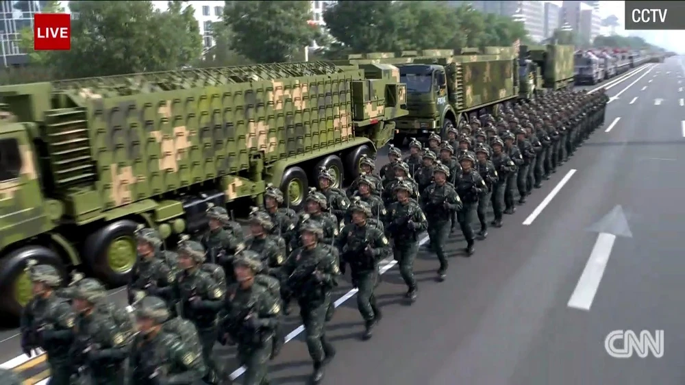 Trung Quốc phô diễn khí tài tại lễ duyệt binh lớn nhất lịch sử ảnh 14