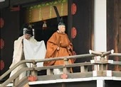 Nhật hoàng Akihito bắt đầu tiến hành nghi thức thoái vị