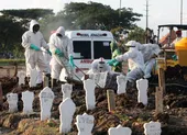 Indonesia báo động tình trạng cướp xác người chết vì COVID-19