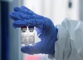 Nga cho lưu hành lô vaccine ngừa COVID-19 đầu tiên 