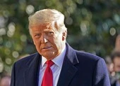 1.032 liều vaccine COVID-19 quăng sọt rác vì tủ đông hỏng ảnh 2 Ông Trump đã tiêm vaccine ngừa COVID-19 trước khi rời nhiệm sở