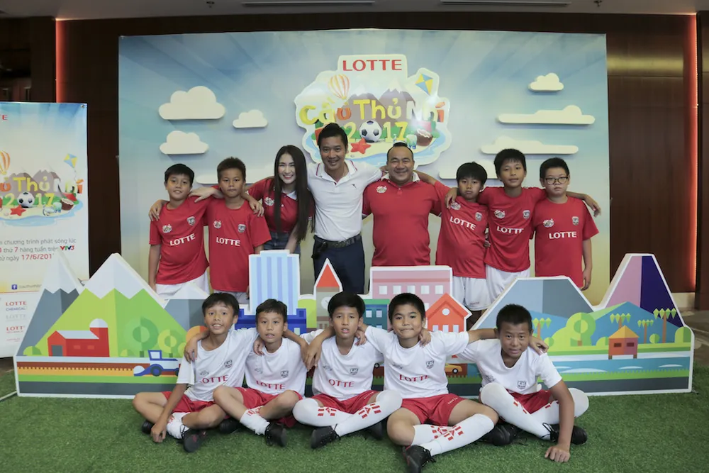 Đội hình 10 gương mặt Cầu thủ nhí 2017