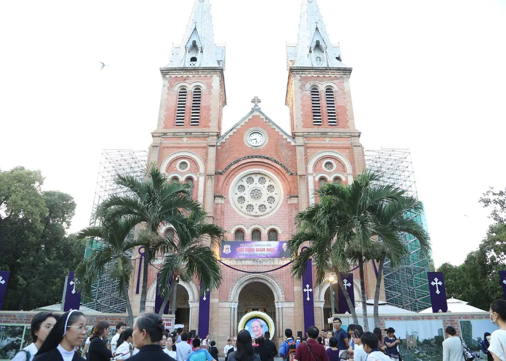 Phó Thủ tướng Trương Hòa Bình viếng lễ tang Đức Tổng ảnh 10