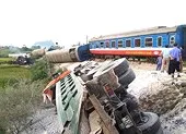 Chính phủ chỉ đạo khẩn sau 4 tai nạn đường sắt liên tiếp 