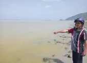Nước biển ở Quảng Ngãi đổi màu lạ, người dân lo lắng ảnh 3 Nguyên nhân nước biển ở Huế xuất hiện màu vàng