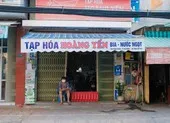 Nhiều người dân Đà Nẵng kiến nghị mở lại dịch vụ sửa xe ảnh 3 Tiệm tạp hóa ở Đà Nẵng mở cửa trở lại nhưng... không có hàng để bán
