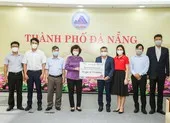 Đà Nẵng nhận hơn 64 tỉ đồng ủng hộ chống dịch, giảm tiền thuê trọ hơn 27 tỉ ảnh 2 Đà Nẵng nhận bàn giao gói hỗ trợ trang thiết bị y tế trị giá 10 tỉ đồng