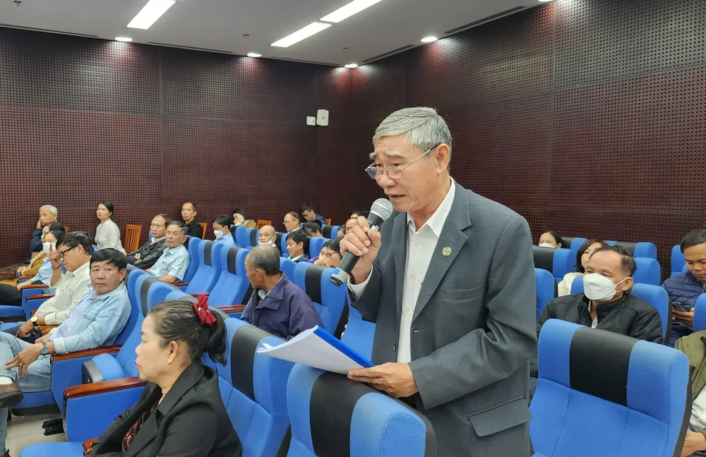 Cử tri Đinh Văn Đào, quận Sơn Trà. Ảnh: TẤN VIỆT