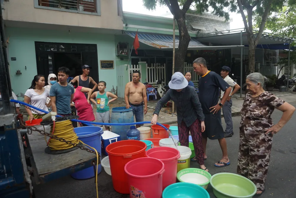 Đà Nẵng lo thiếu nước sinh hoạt cho người dân trong mùa cạn. Ảnh: TẤN VIỆT Đà Nẵng lo thiếu nước sinh hoạt cho người dân trong mùa cạn. Ảnh: TẤN VIỆT